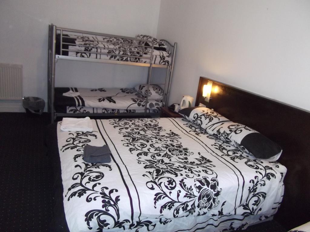 The Woodfield Hotel , Indoor Heated Swimming Pool, Spacious Lounge And Bar Blackpool Camera foto