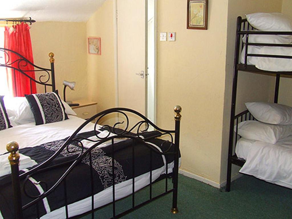 The Woodfield Hotel , Indoor Heated Swimming Pool, Spacious Lounge And Bar Blackpool Camera foto